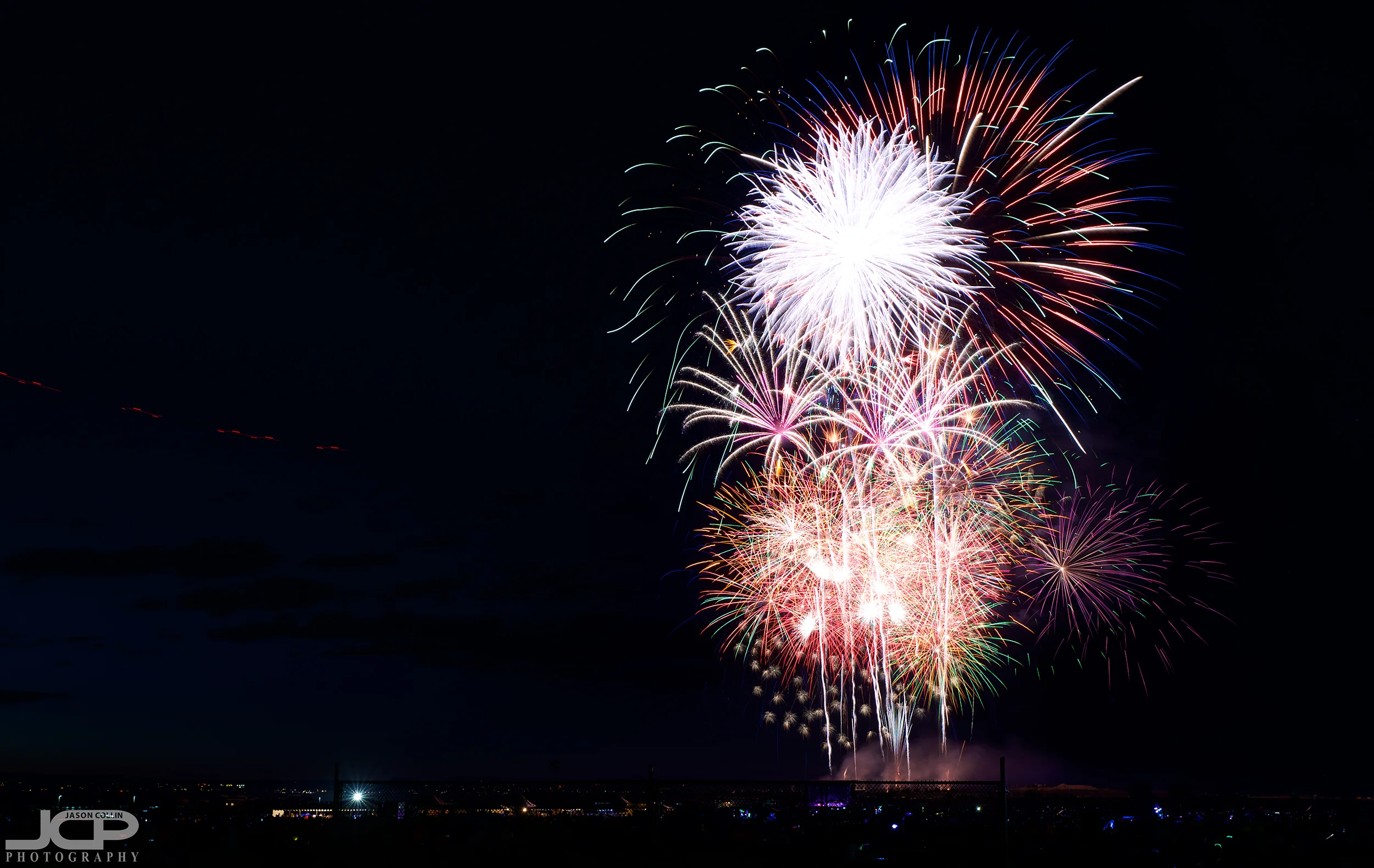2019 Balloon Fiesta Park fireworks spectacular in Albuquerque New Mexico