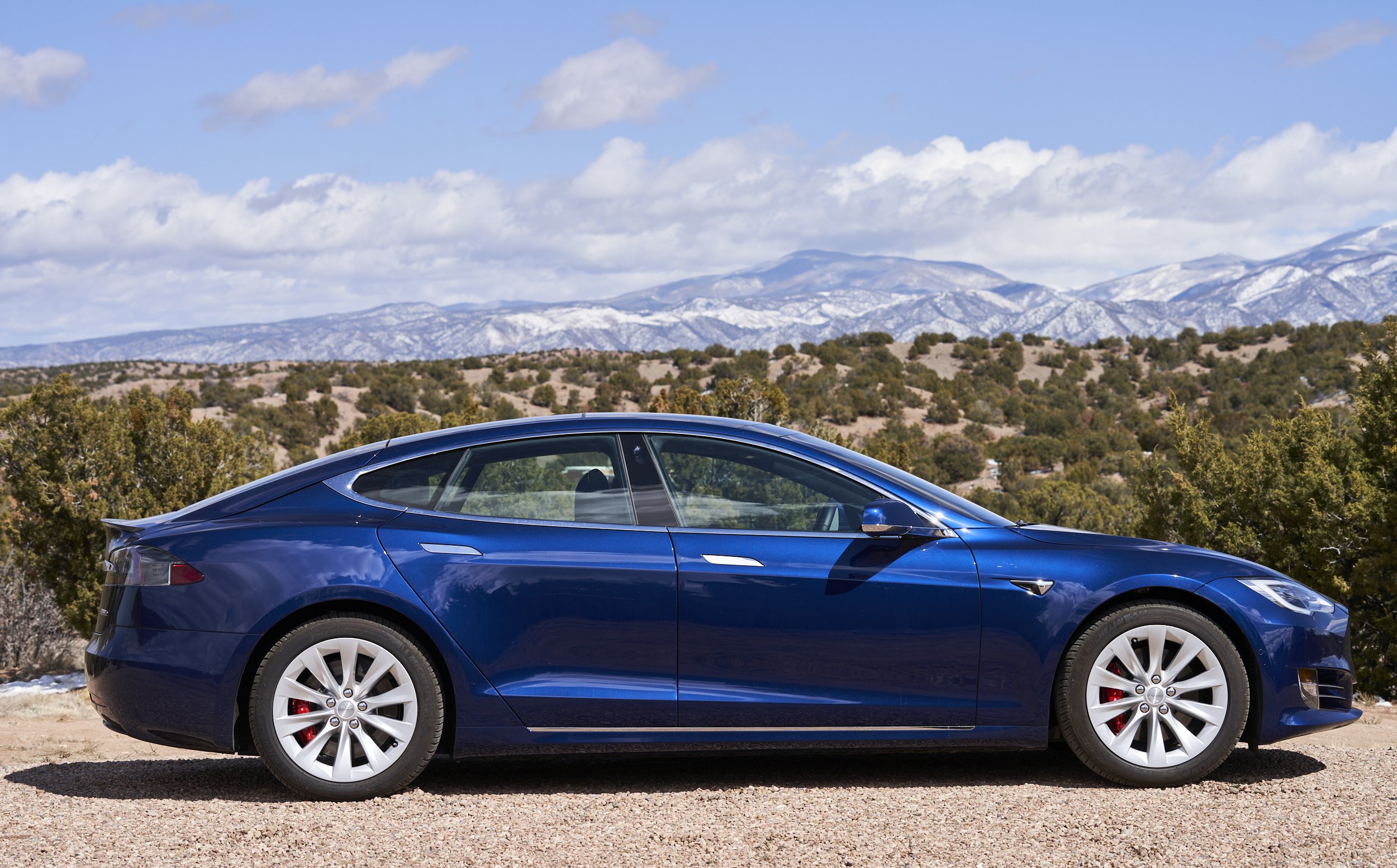 tesla-3-17-2021-santa-fe-21173.jpg