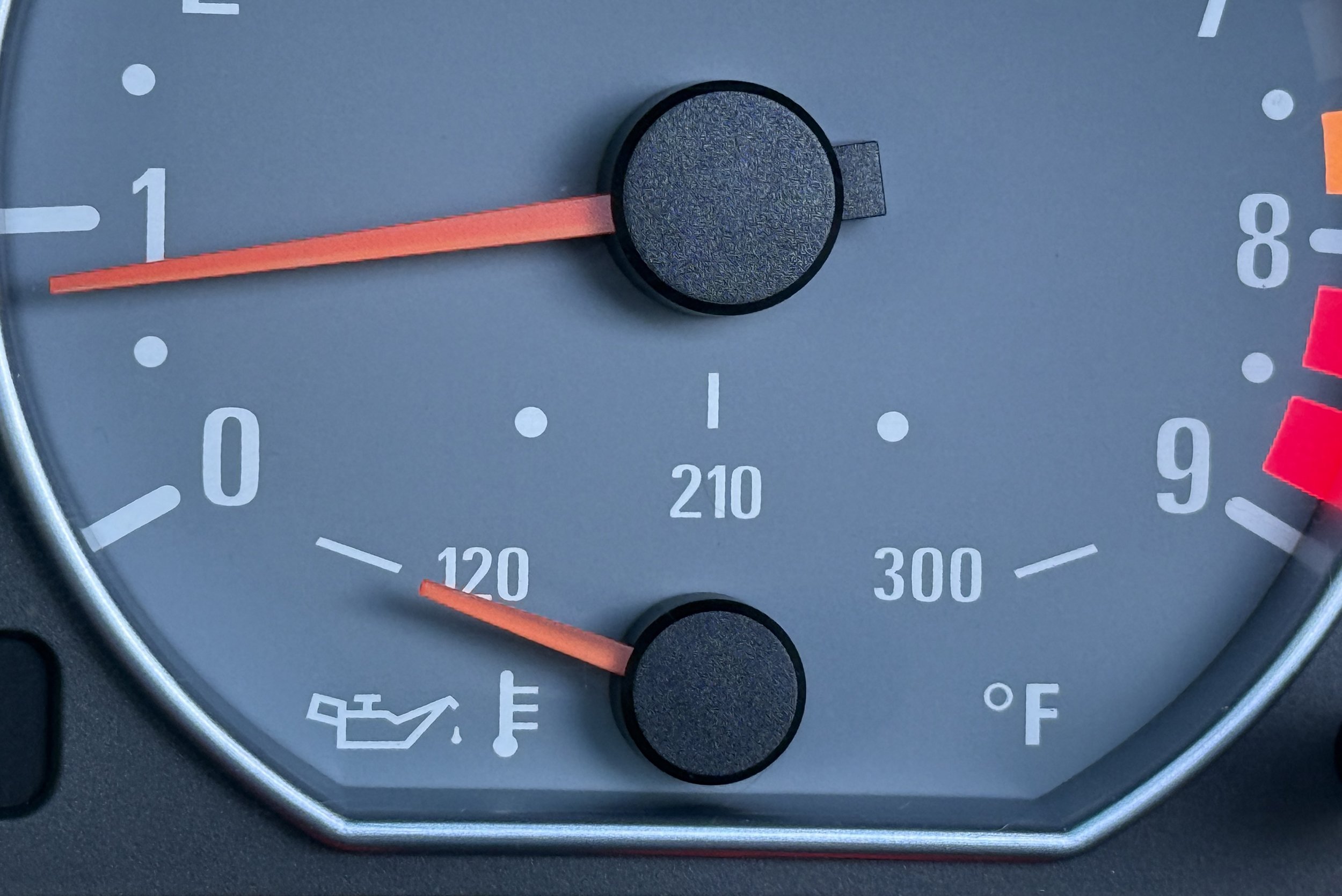 oil-temp-gauge.jpg