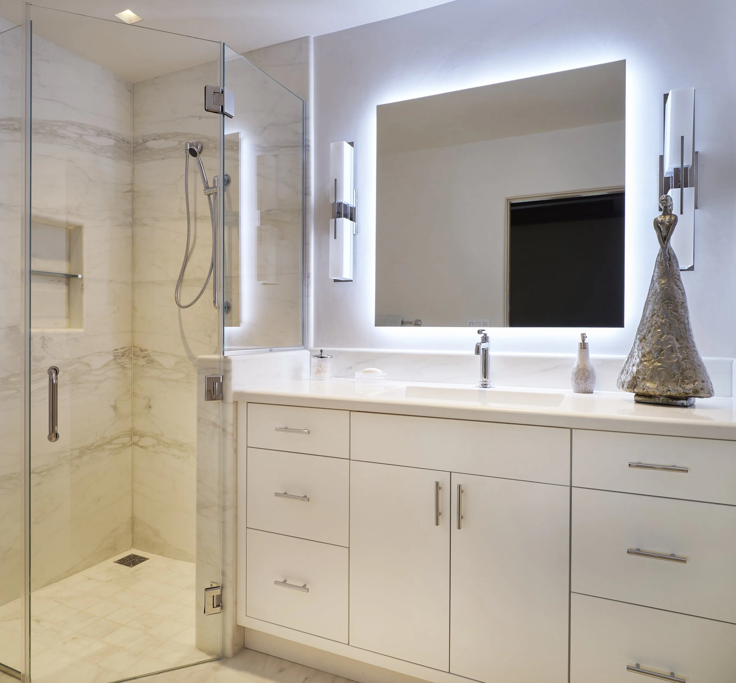 adelle-10-22-2025-bathrooms-62810-2500px.jpg
