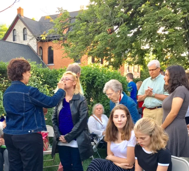 7pmLastMass.05.jpg