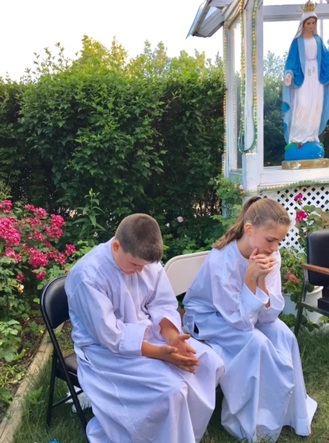 7pmLastMass.06.jpg