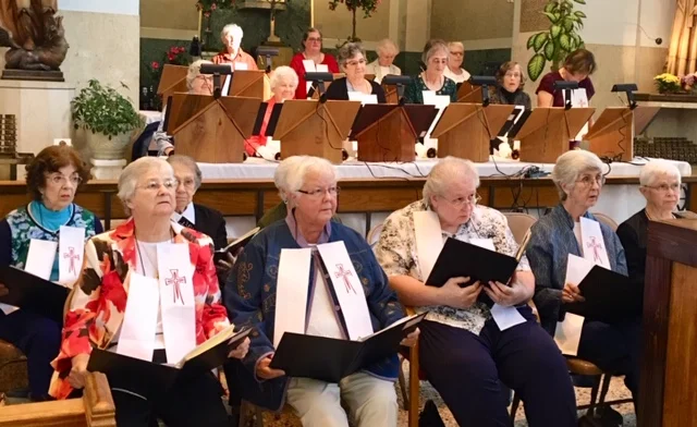 BellChoir.18.04.jpg