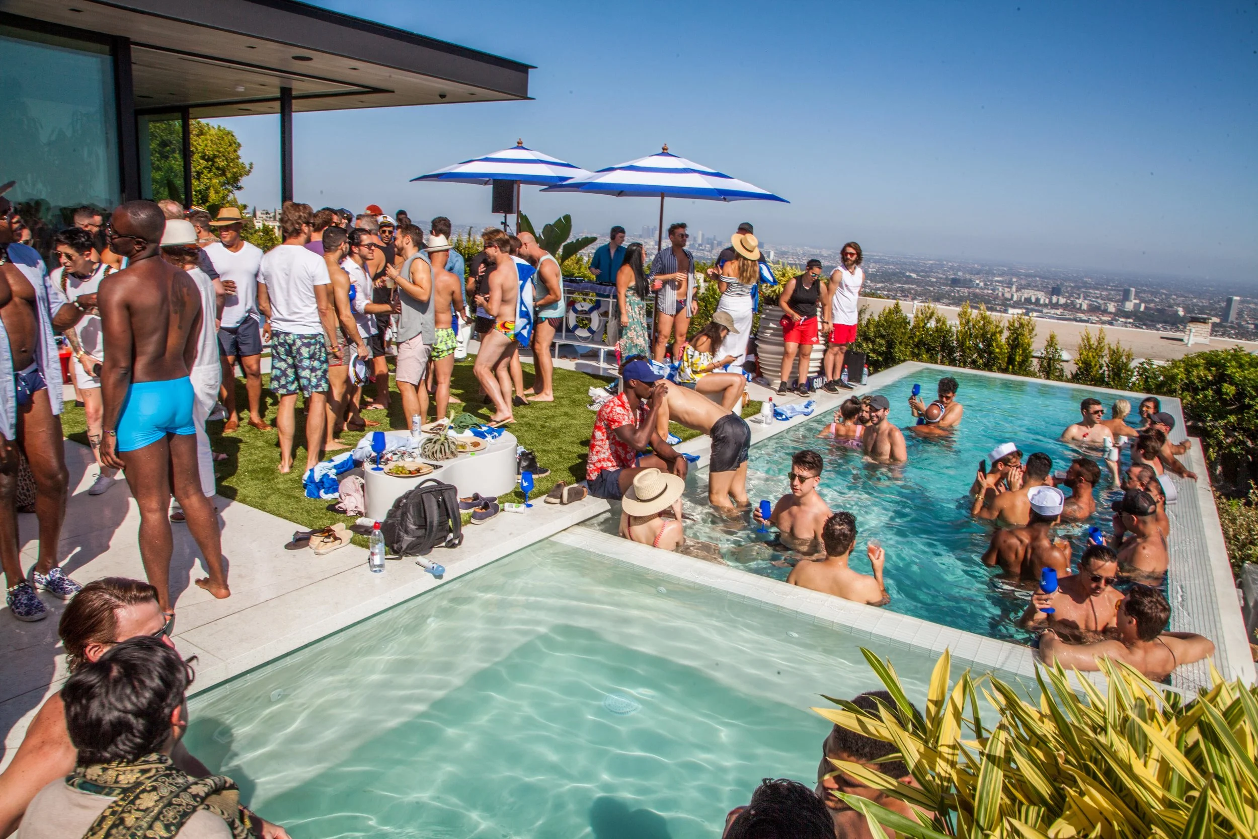 SOHO LA PRIDE POOL PARTY-511.jpg