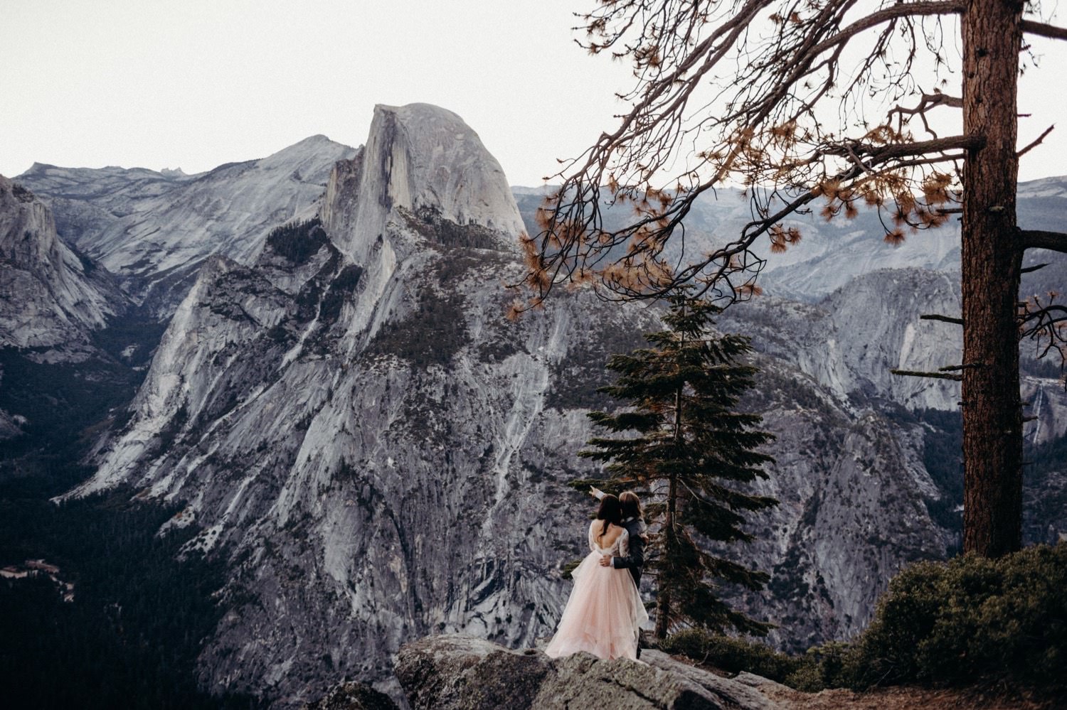 03_alex+matt-wedding-9_park_national_elopement_wedding_yosemite_intimate.jpg