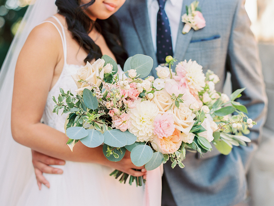 Creams and blush tones bouquet by Flower 597