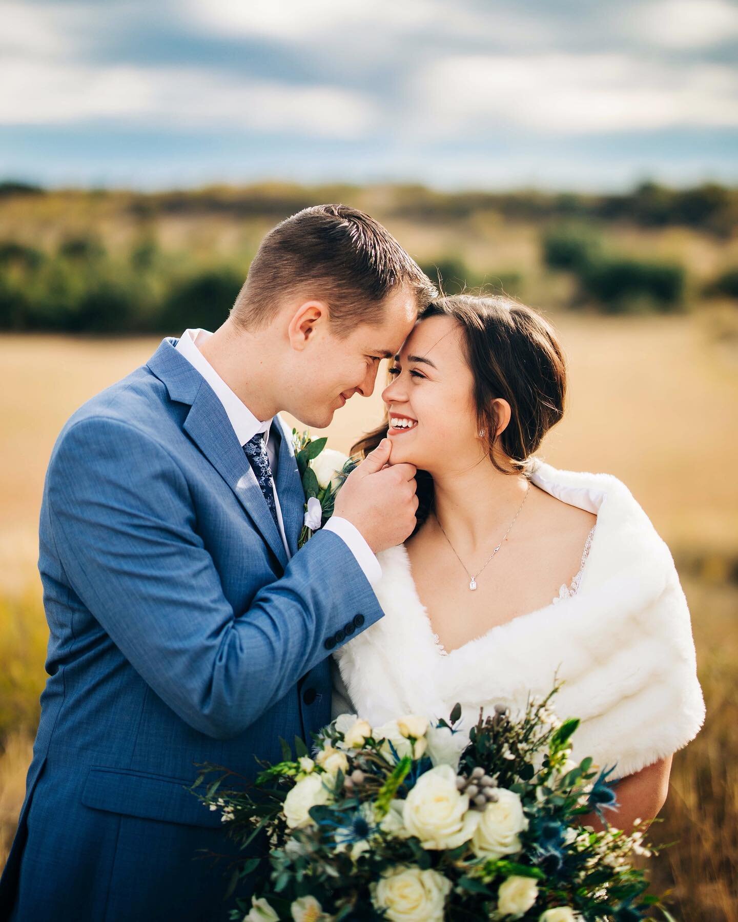 You know the feelings.  Happiness.  Anxious to get down the aisle.  The &ldquo;ermagerd we did it bae&rdquo; moment.  Let me capture it all for you. 🥰