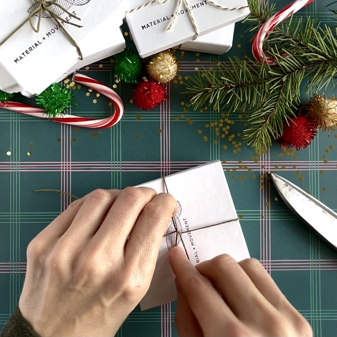 The Fastest Way to Tie a Perfect Bow on Your Gifts — Material+Movement Fine  China Jewelry