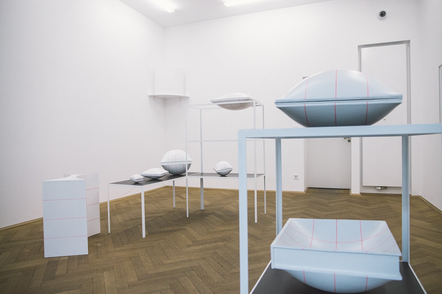 Felicitas Rohden, MORE THAN A BOOK PROJECT, Kunst & Denker Contemporary, exhibition view: Celine Al Mosawi