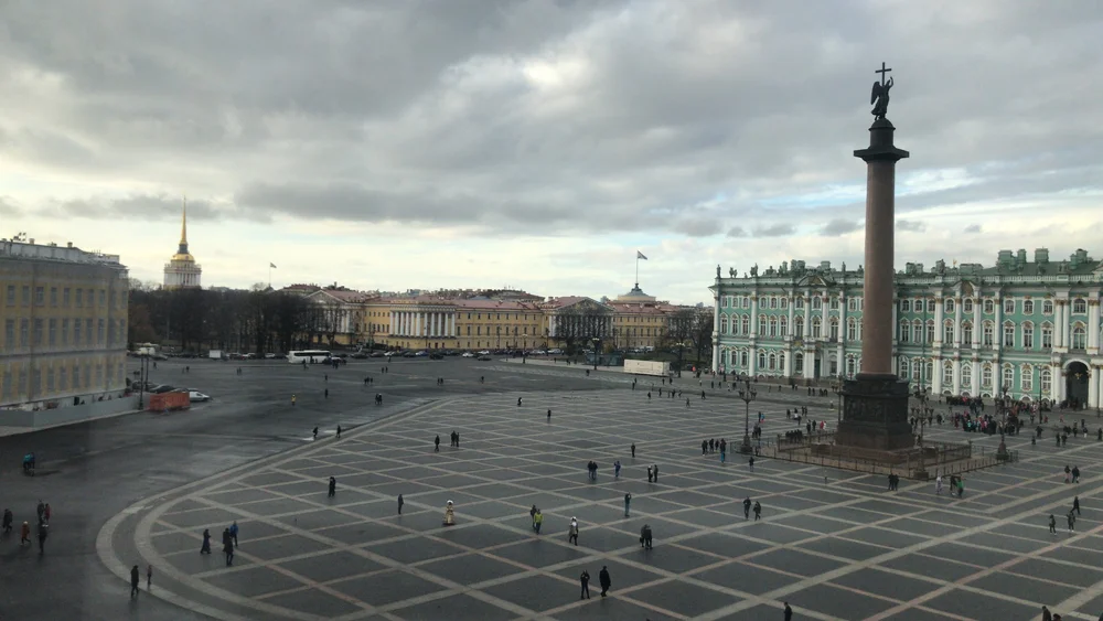 Another shot of Palace Square