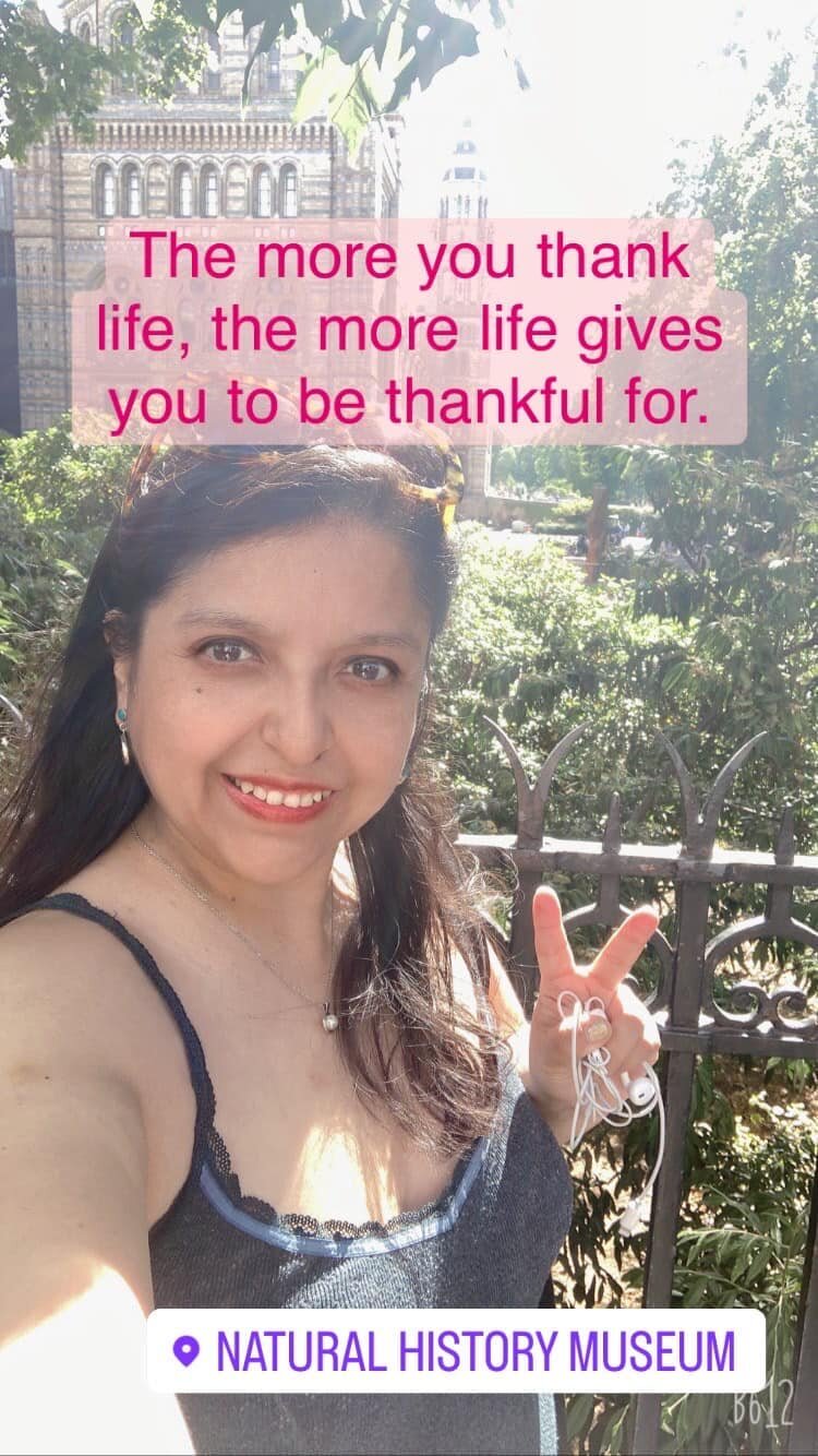 I&rsquo;m grateful for seeing the beauty of life!
I&rsquo;ll tell you the secret of this secret: 
For being really grateful is not only keep ourselves in the vibration of gratitude, love and success. 
If you really want to see and receive the goodnes