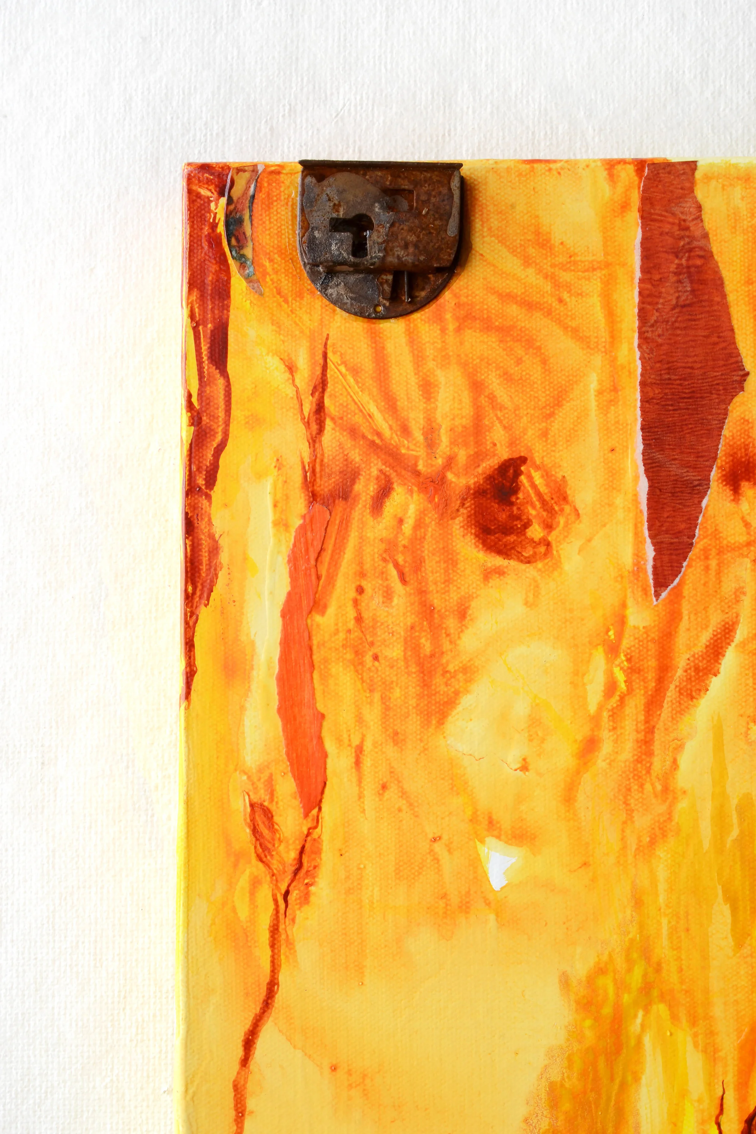 iron detail