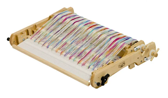 schacht-flip-rigid-heddle-loom