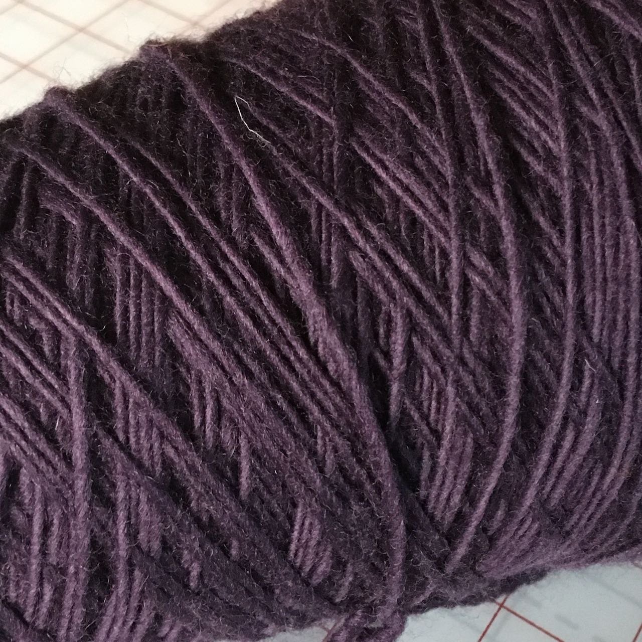 Lanaloft Worsted Deep Violet 82.jpeg