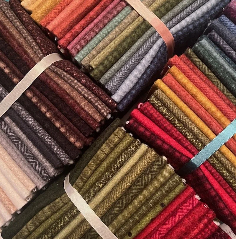 Maywood Woolies Flannel Fat Quarters (20)