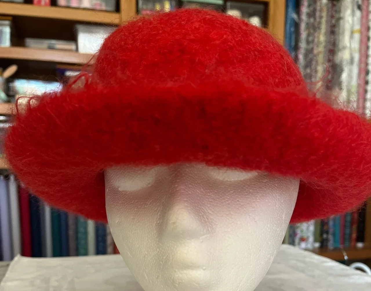 Felt Beret: Brown Colorchange Mohair Wool - Fiber to Yarn