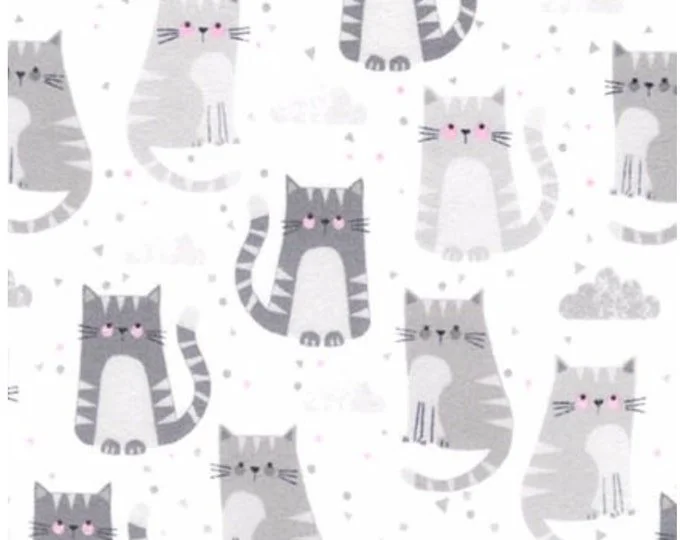 Robert Kaufman Cuddly Kittens Flannel.jpg