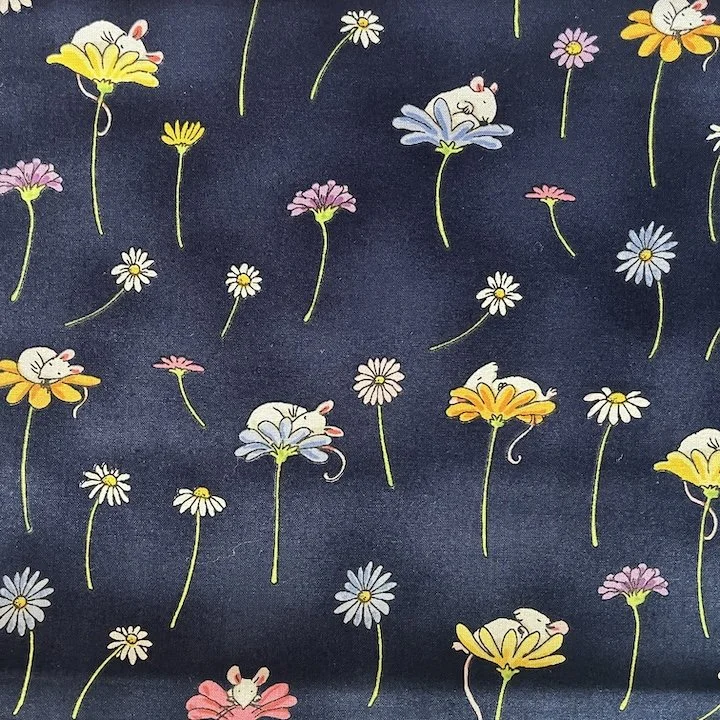 Clothworks Daisy Daisy navy.jpg