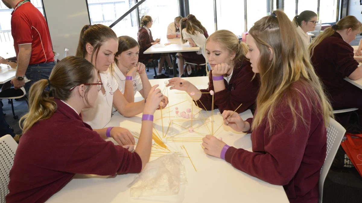 New generation of skills for engineering