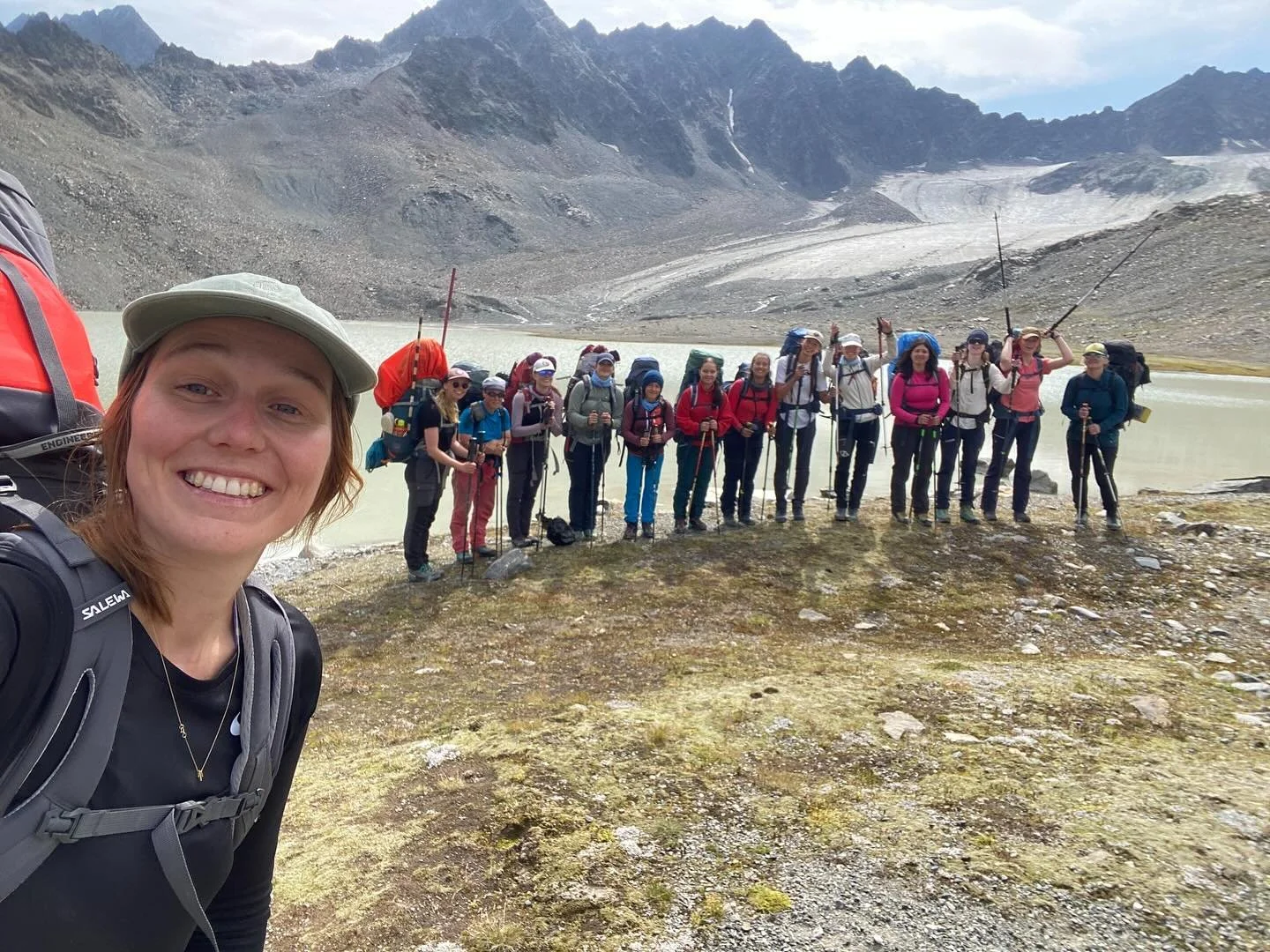 🇦🇹Girls* on ice Austria - Tag 7

Aufgrund von Sturmwarnungen mussten wir unsere Expedition schon einen Tag fr&uuml;her beenden. In der Fr&uuml;h haben wir sehr schnell das ganze Camp zusammengepackt und dann ging es mit gemischten Gef&uuml;hlen wie