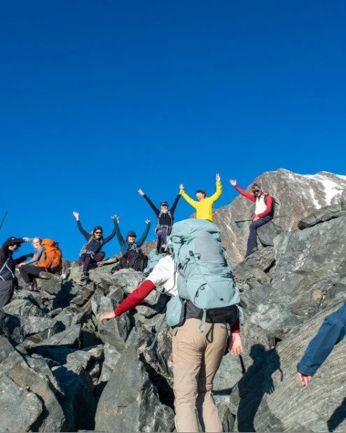 Girls* on ice is about empowerment, respect and growing stronger as a team.
~ from previous participants