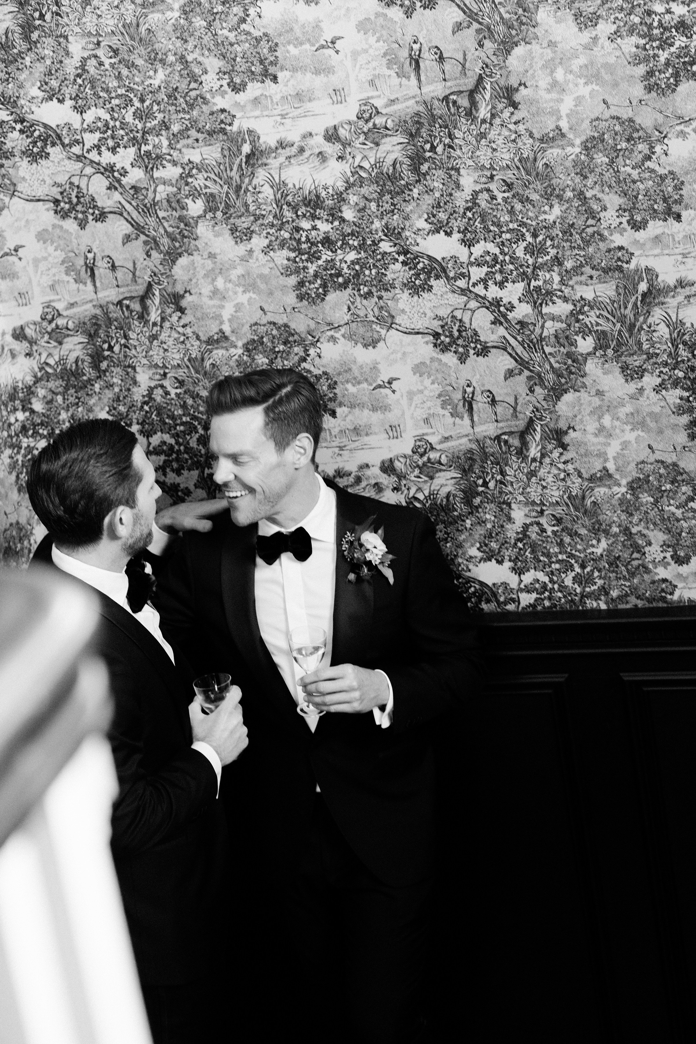 JAY + RYAN WEDDING DAY PREVIEW  _ RACHEL ELAINE PHOTOGRAPHY 13.jpg