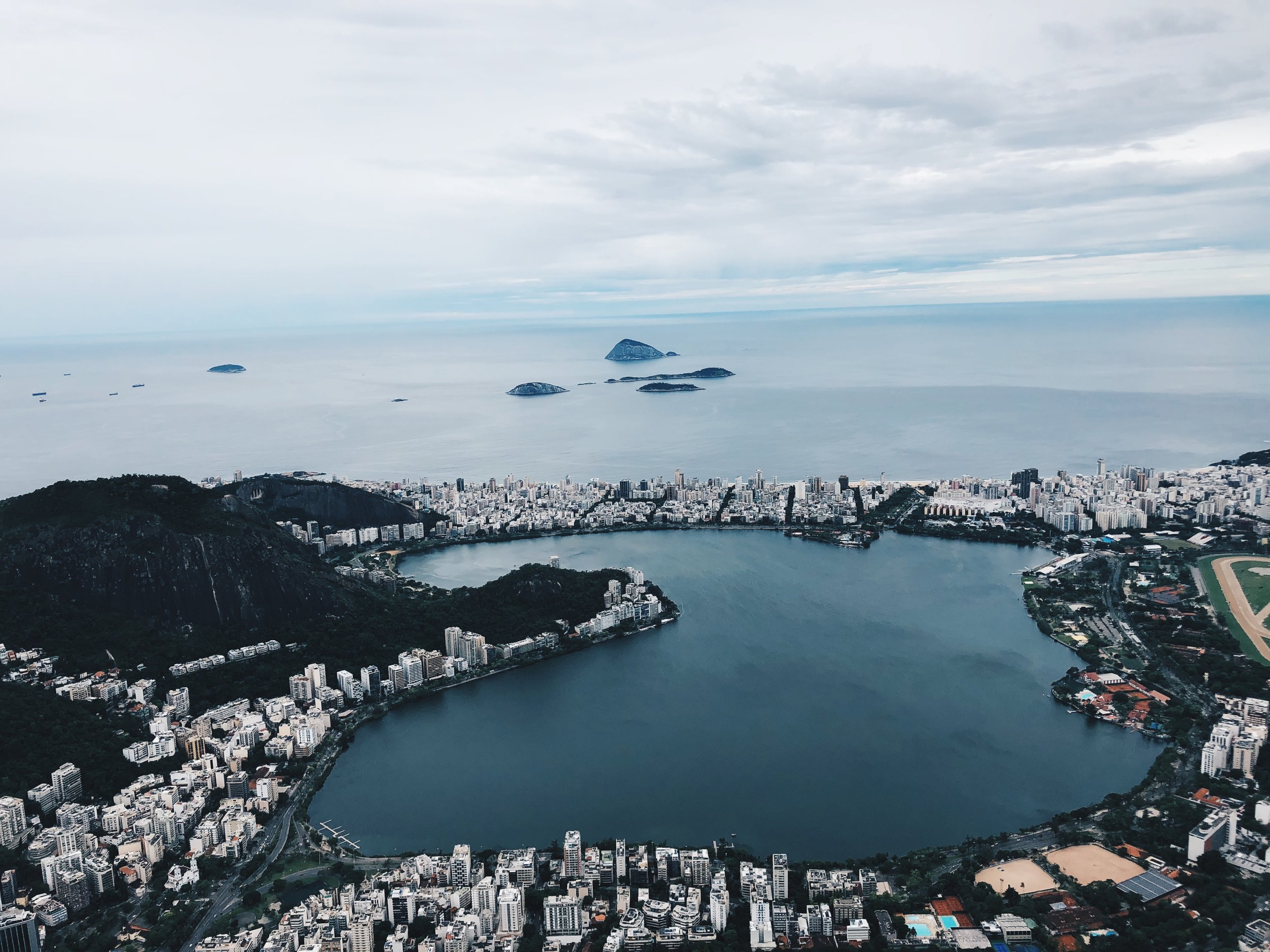 5 Failed Picture Attempts with Christ the Redeemer — Travel Jewels