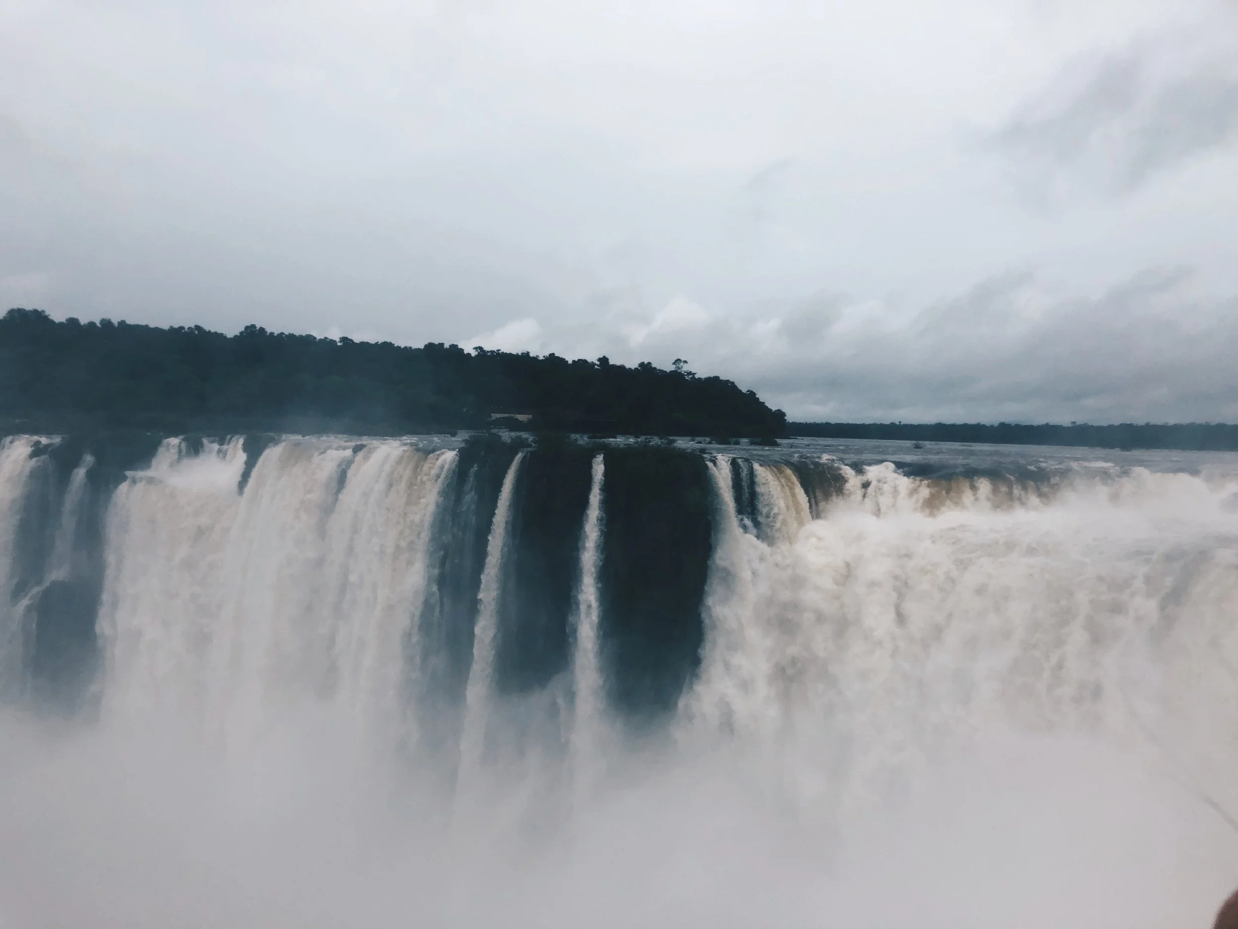 The Ultimate Guide to Visiting Both Sides of the Iguazu Falls