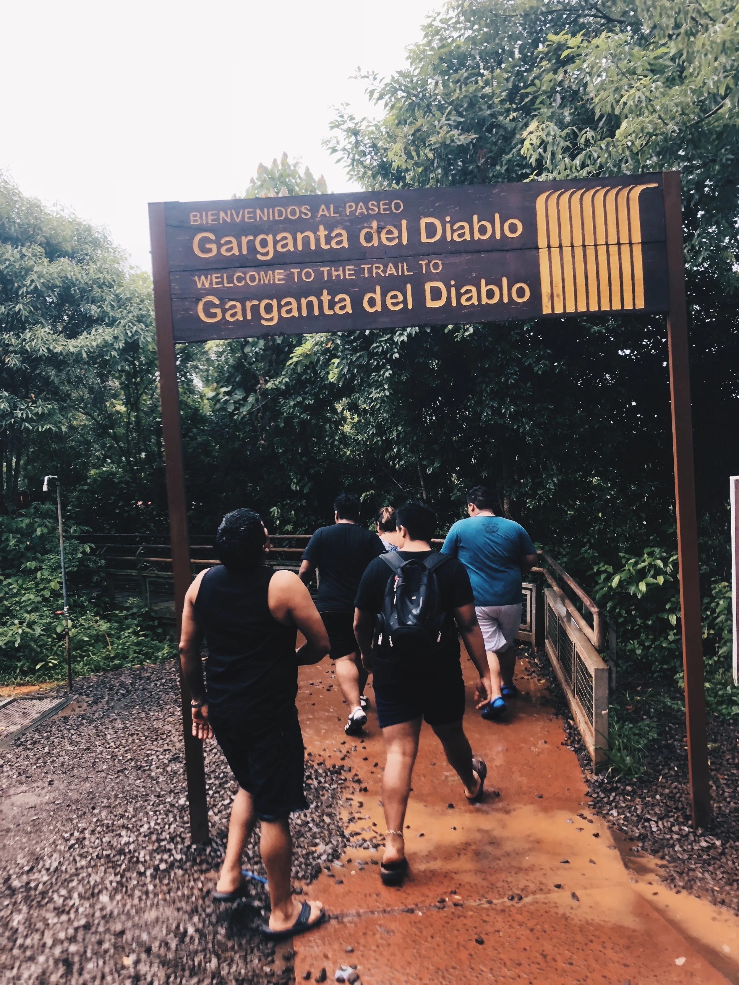 The Ultimate Guide to Visiting Both Sides of the Iguazu Falls