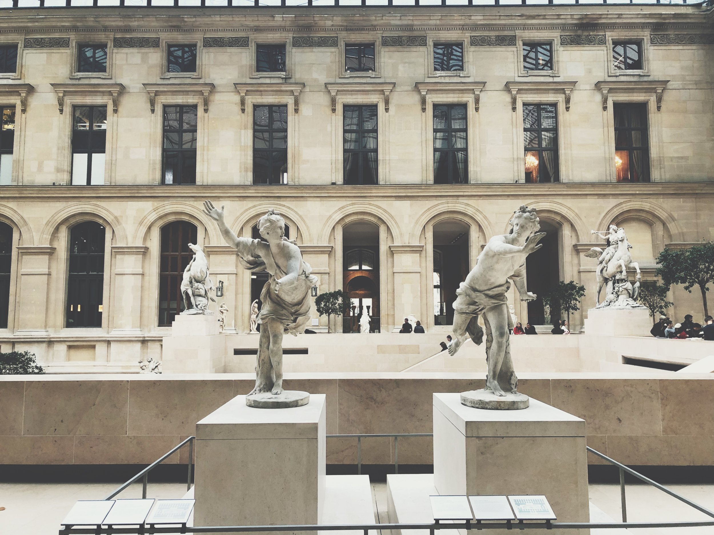 Guide to Visiting Paris in November- Musée du Louvre