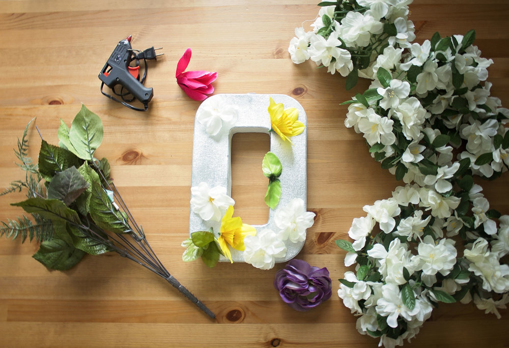 diy-d-i-y-floral-letters-words-photography-props-1st-birthday-ideas-crafts-los-angeles-photographer