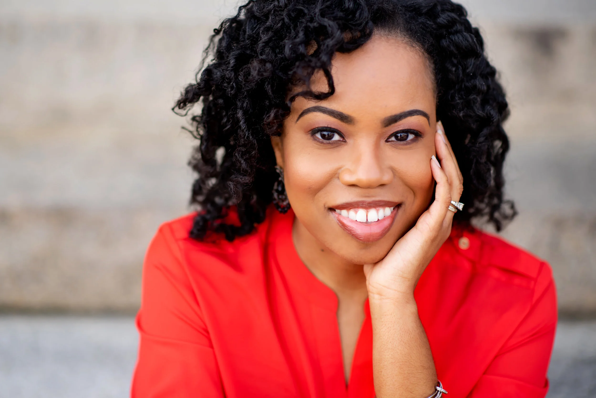 Amelia Roberts - HUMAN POTENTIAL OPTIMIZER BY TRADE