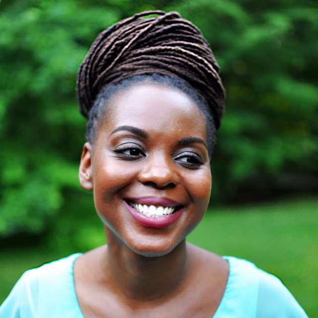 African American Mom Blogger Elle Cole.png