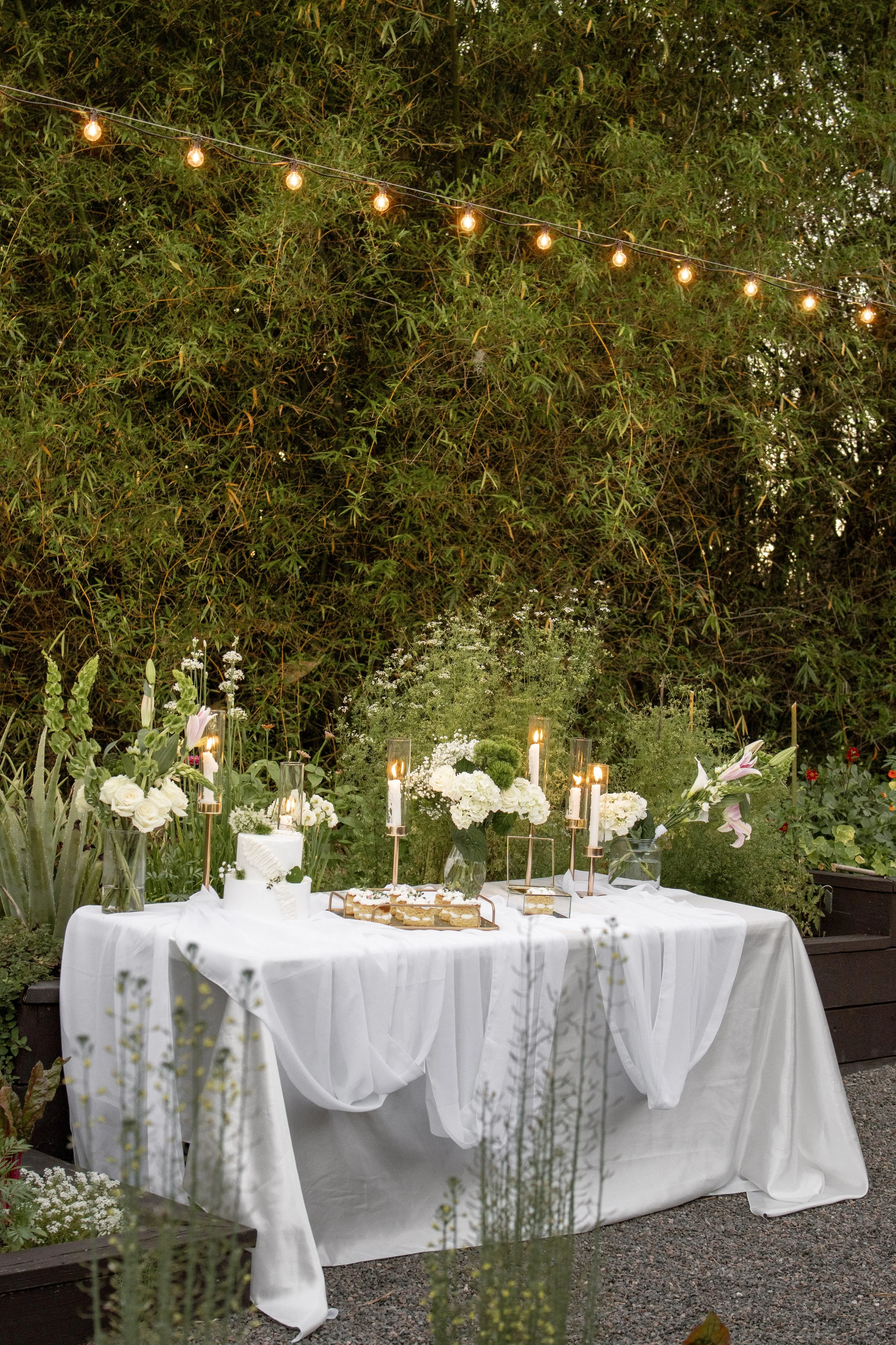 Main Cake table (V).jpg