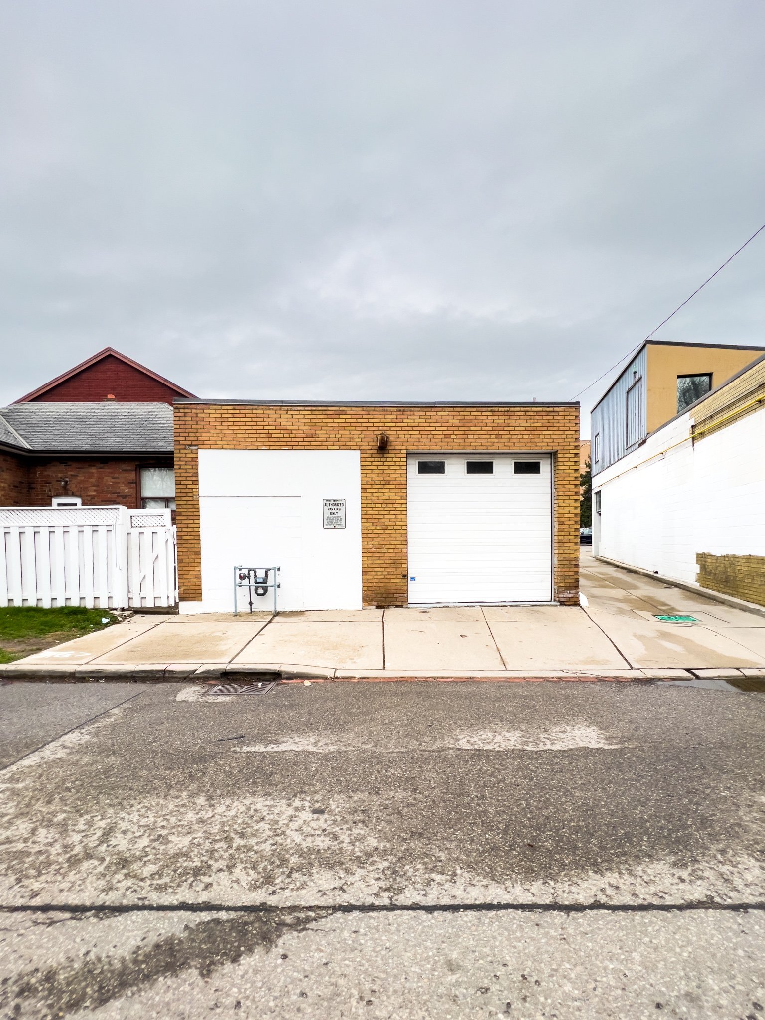 17 Stanley Ave Garage (from Walnut Ave), Toronto, 2022