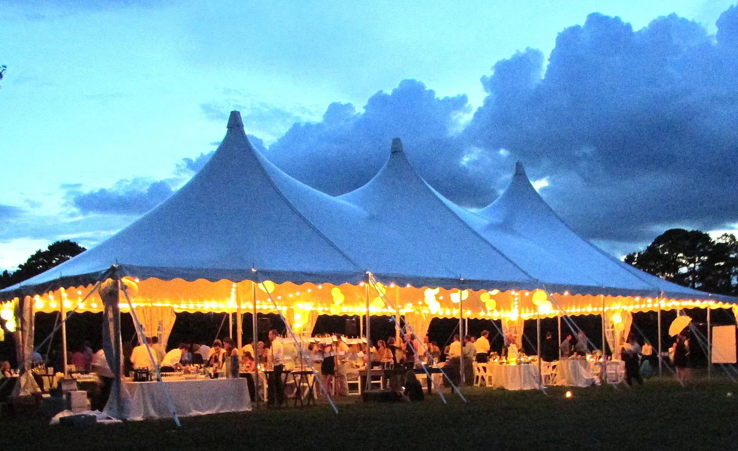 40' x 80' with lights