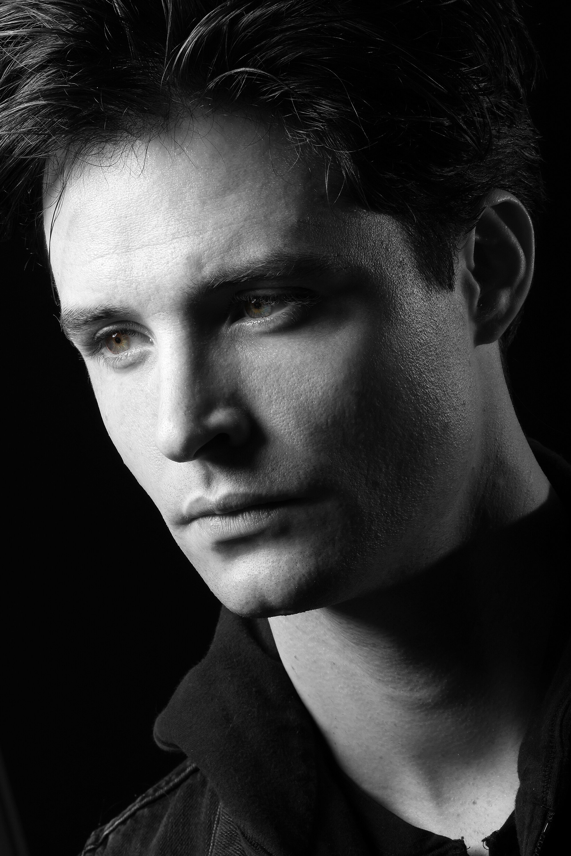 Portrait by Los Angeles photographer Kenneth Dolin. Portraits in Los Angeles. Los Angeles Headshots. Headshot photographer in Los Angeles. Los Angeles photographer. 