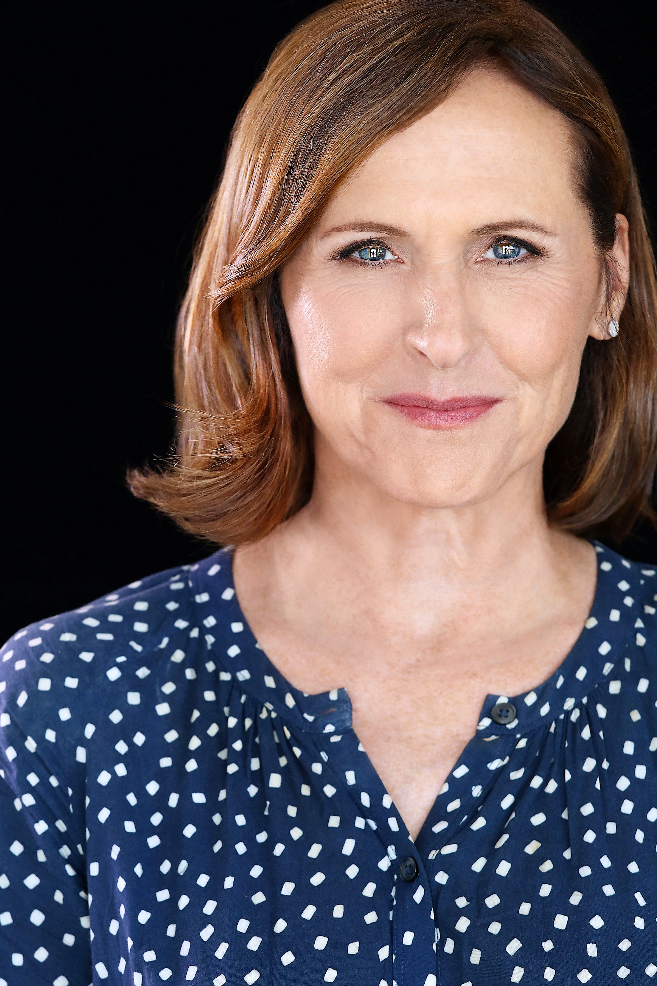 Celebrity portrait of Molly Shannon by Kenneth Dolin