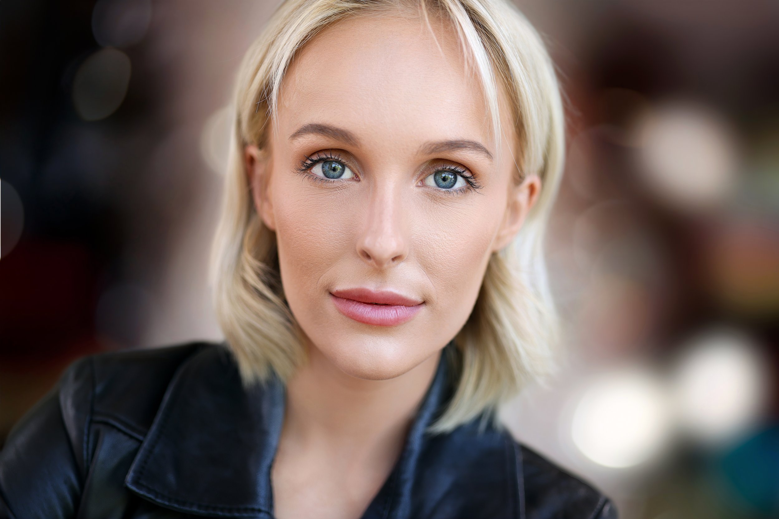 Actress Headshot by Kenneth dolin