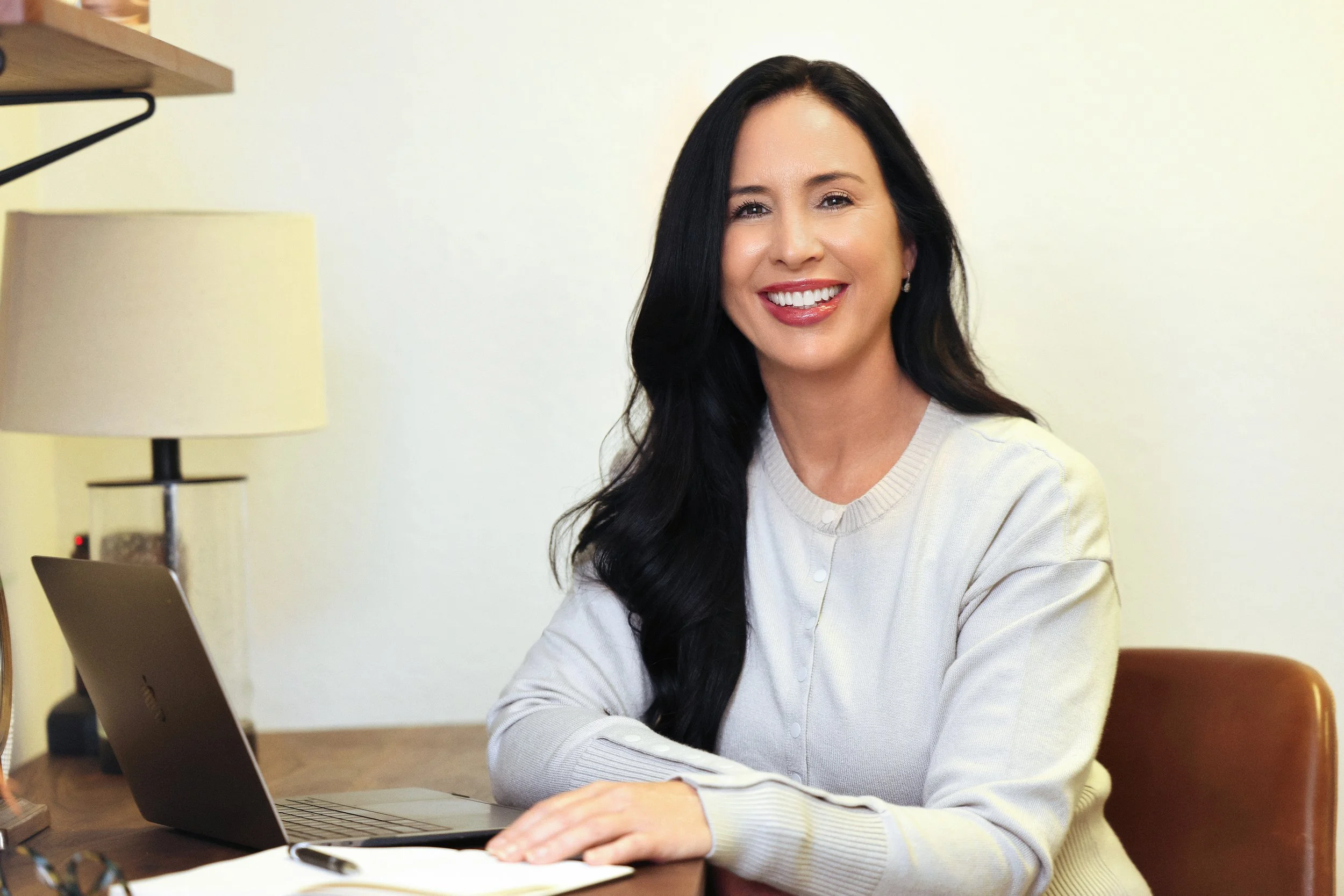 Corporate Headshots in Los Angeles. Top executive branding photo studio, images that make you stand out. Kenneth Dolin Photography best photo studio for realtor headshots, corporate headshots, ceo portraits, executive branding photography, personal b