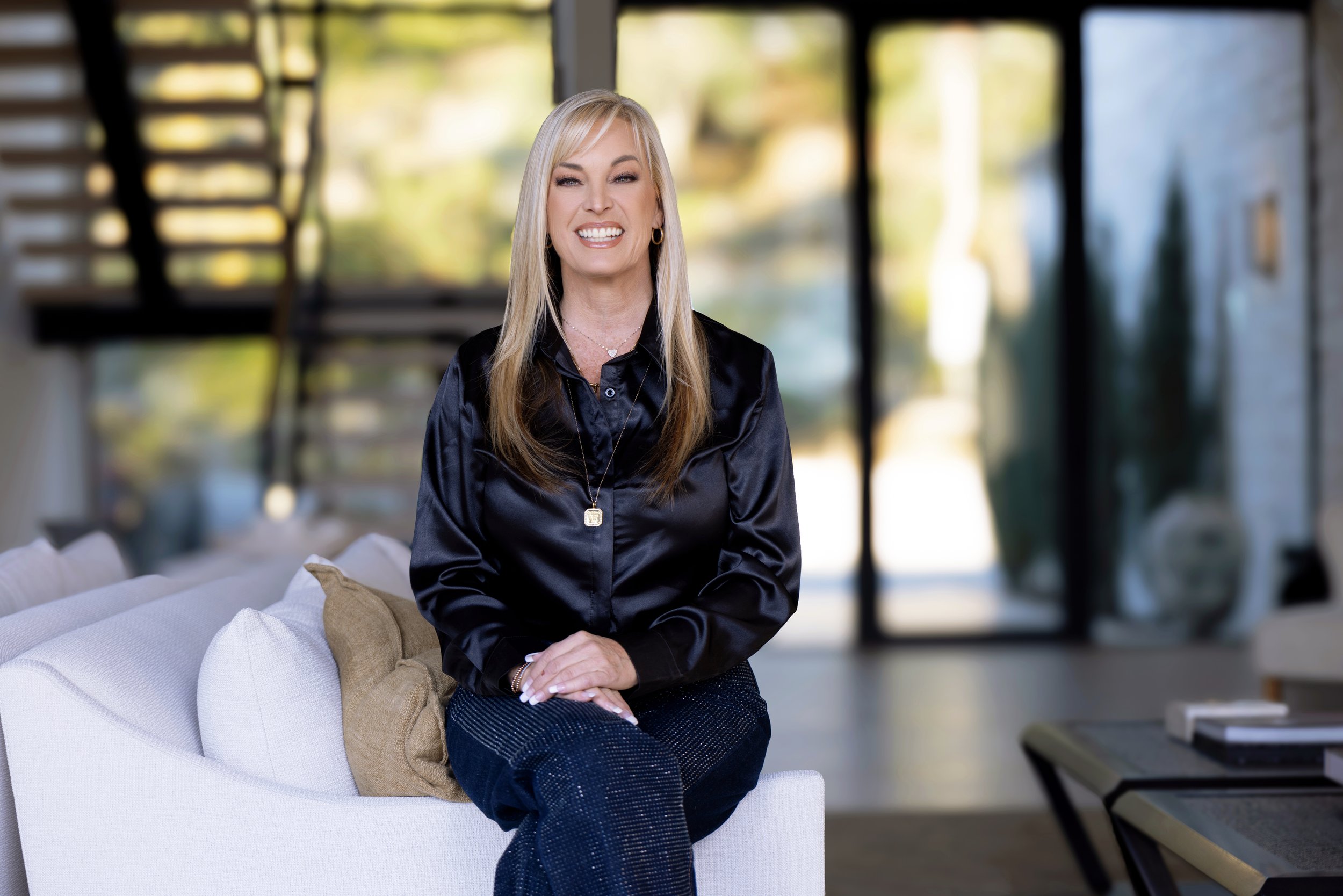 Realtor headshot and executive branding photography by top Los Angeles corporate photographer Kenneth Dolin, known as the best realtor photographer in Los Angeles, shooting for top real estate agents from Sothebys, Compass, The Agency, The Oppenheime