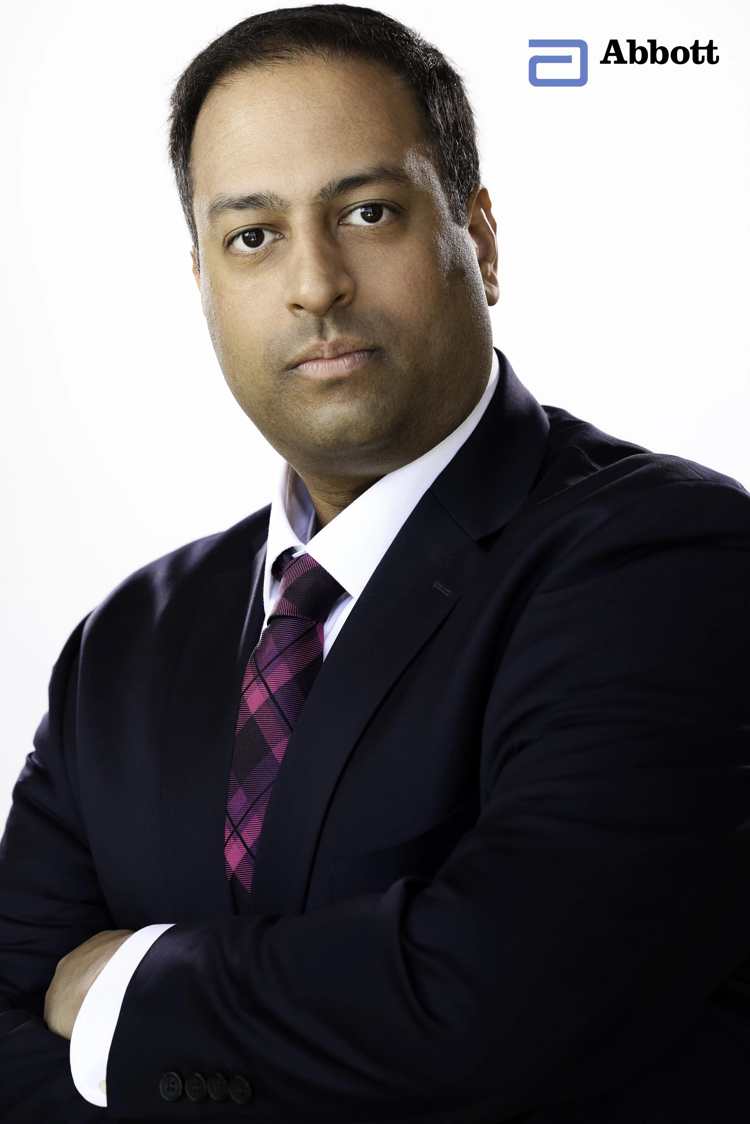 Business headshot for Abbott Labs by top Los Angeles corporate photographer Kendo Brown, specializing in brand-building headshots for professionals, realtor headshots, corporate headshots, team headshots and branding for executives in Los Angeles 902