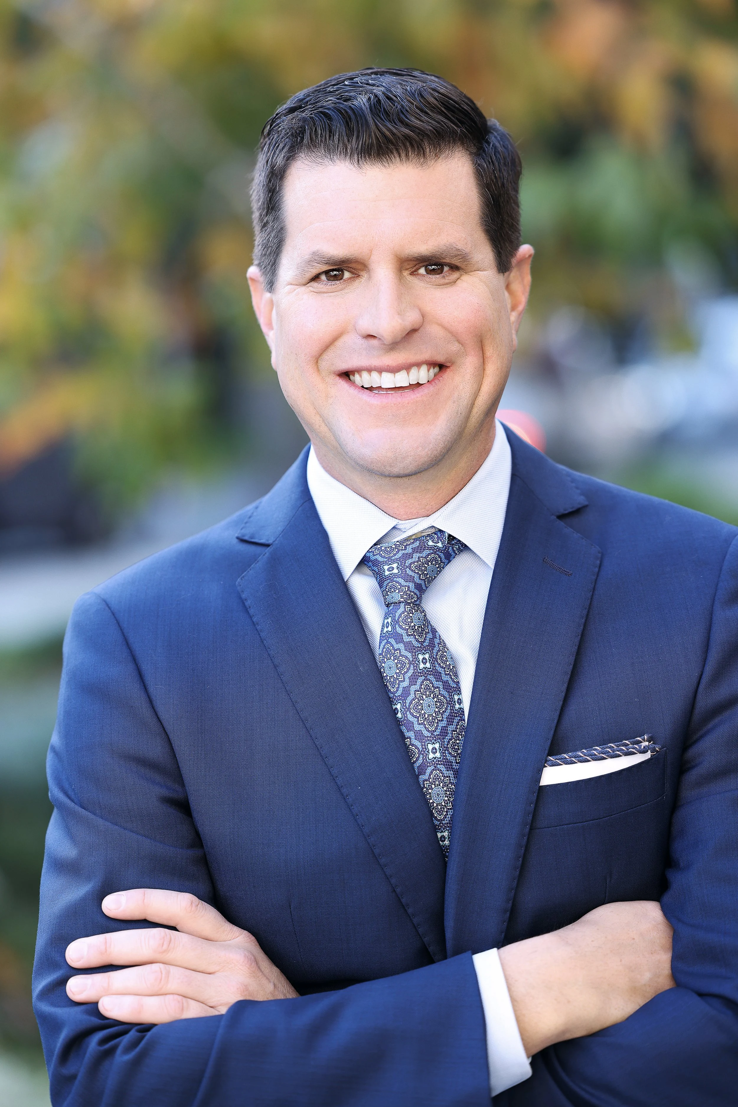 Lifestyle photo of a luxury realtor by KKenneth Dolin LA's top executive photo studio, creating one-of-a-kind luxury real estate photography and video for clients in Los Angeles, Beverly Hills and more. Branding-photography for top producing Luxury r