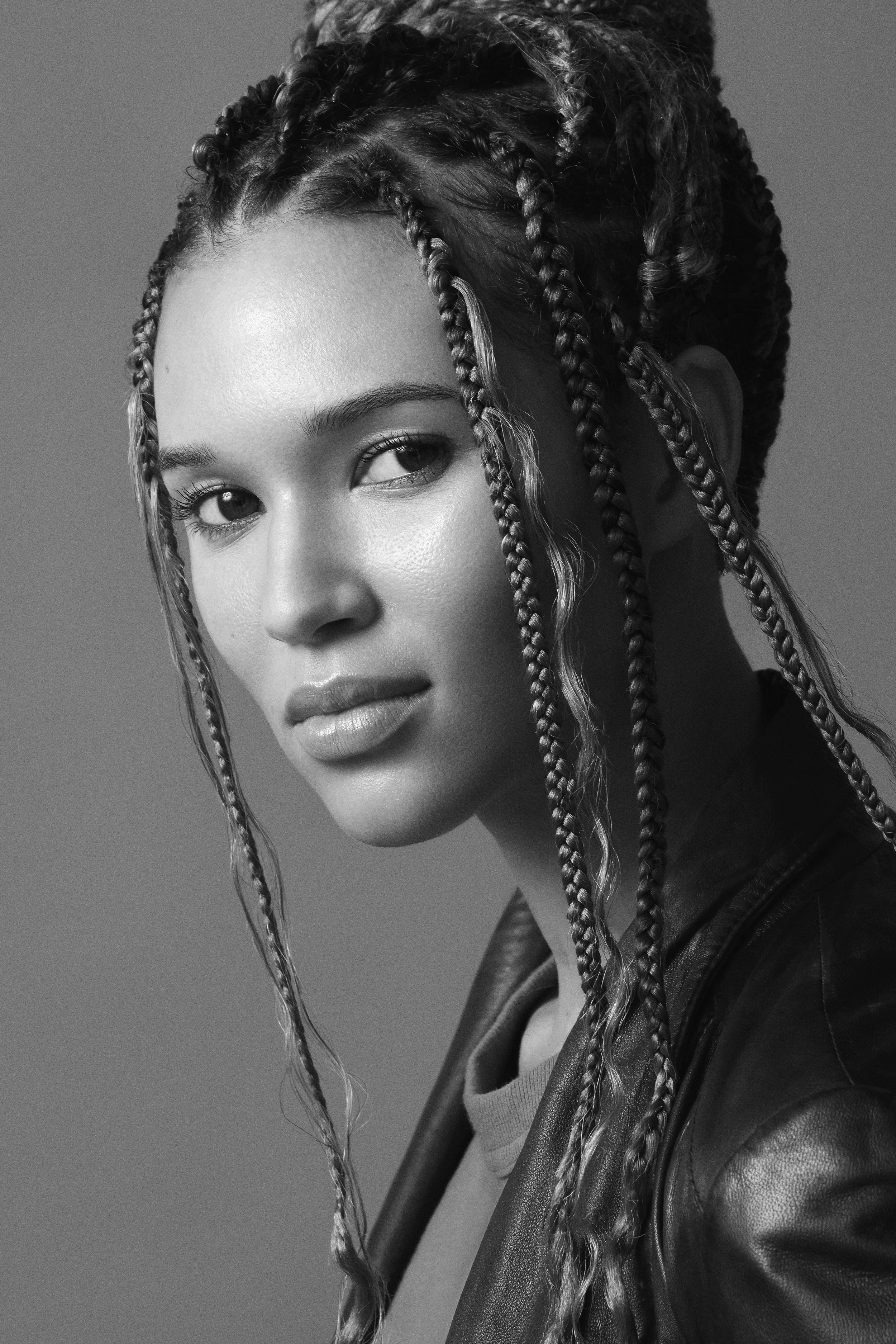 Theatrical headshots by Kenneth Dolin Photography in Los Angeles specializes in acting headshots, modeling portfolio photography, celebrity headshots, and actor portraits for the top talent agencies, best modeling agencies and top talent managers in 