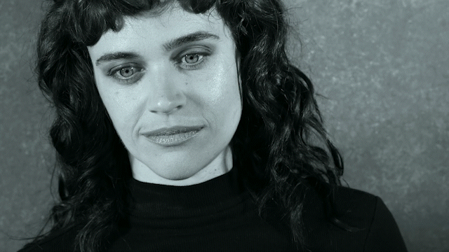 Video and moving headshot by photographer Kenneth Dolin, shooting acting headshots, celebrity headshots, and actor portraits for the top talent agencies in Los Angeles and best managers in Los Angeles.  Winner for best headshot photographer. Headshot