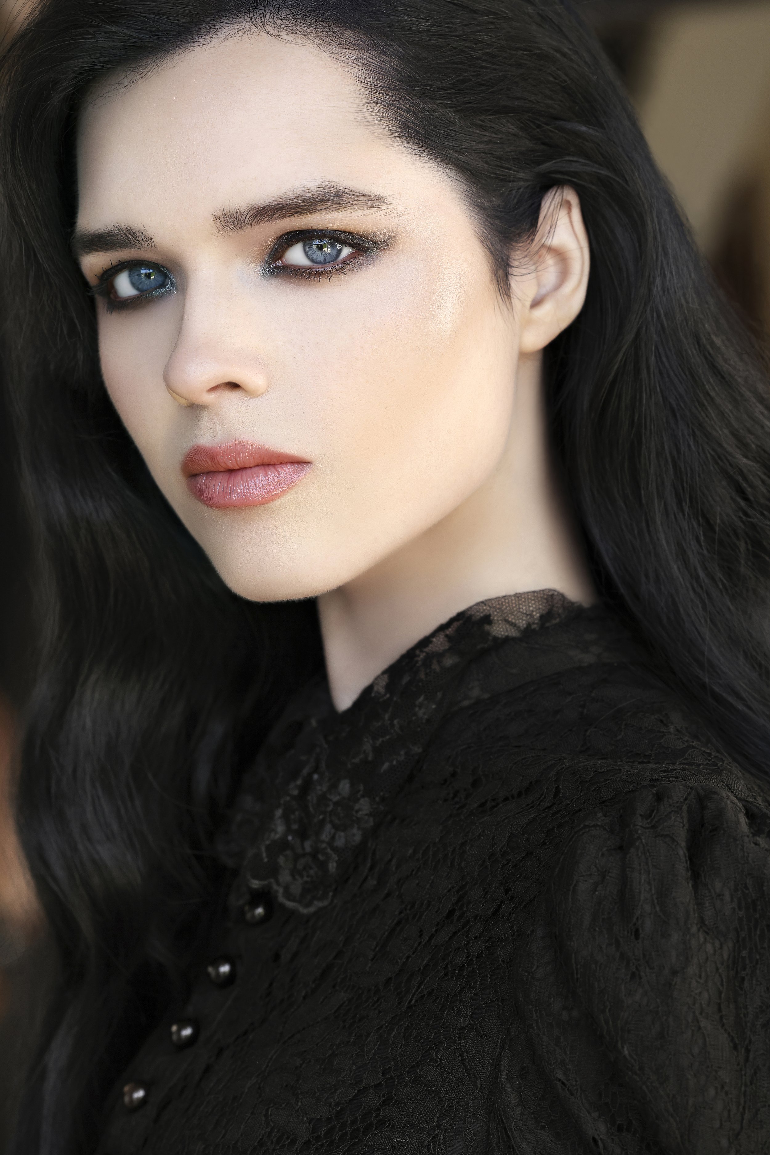 Best acting headshots in Los Angeles, Kenneth Dolin Photography specializes in theatrical headshots for the top talent agencies in Los Angeles and the best acting teachers in Los Angeles. Voted top L.A. headshot photographer. Agency recommended. Head