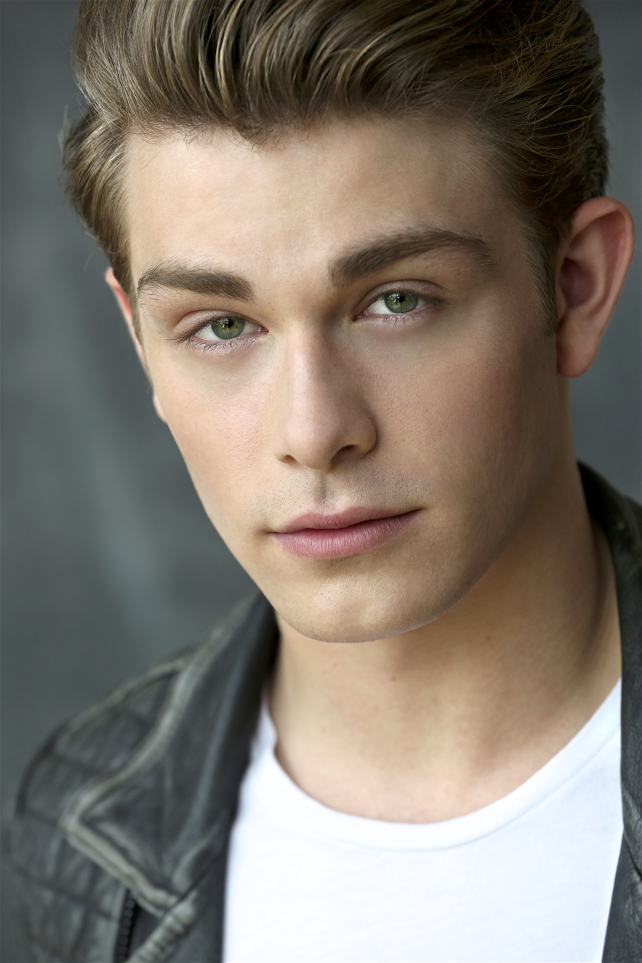 General Hospital star Even Hofer by Kenneth Dolin. Best acting headshots in Los Angeles, Kenneth Dolin Photography specializes in theatrical headshots for the top talent agencies in Los Angeles and the best acting teachers in Los Angeles. Voted top L