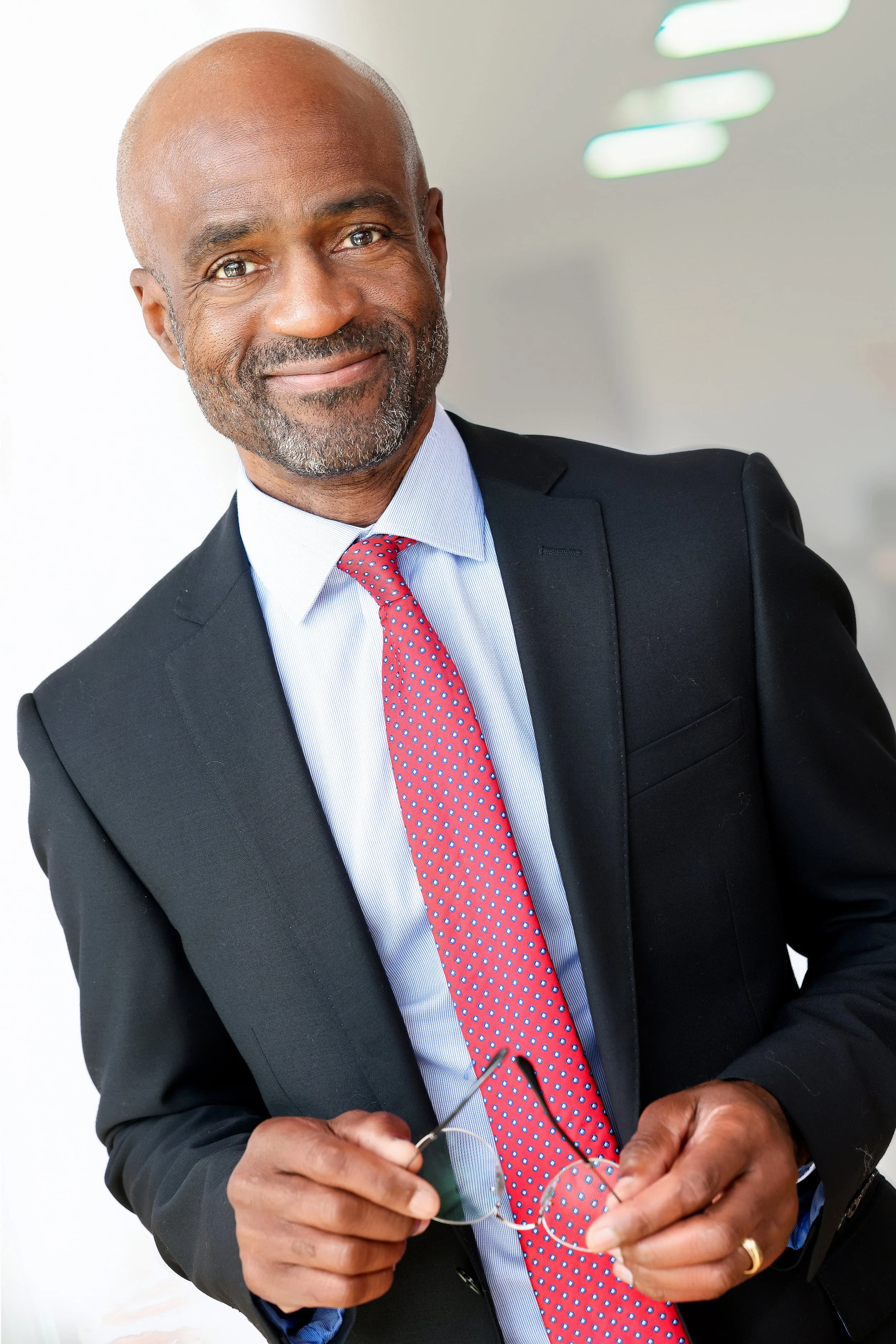 Best acting headshots in Los Angeles, Kenneth Dolin Photography specializes in theatrical headshots for the top talent agencies in Los Angeles and the best acting teachers in Los Angeles. Voted top L.A. headshot photographer.