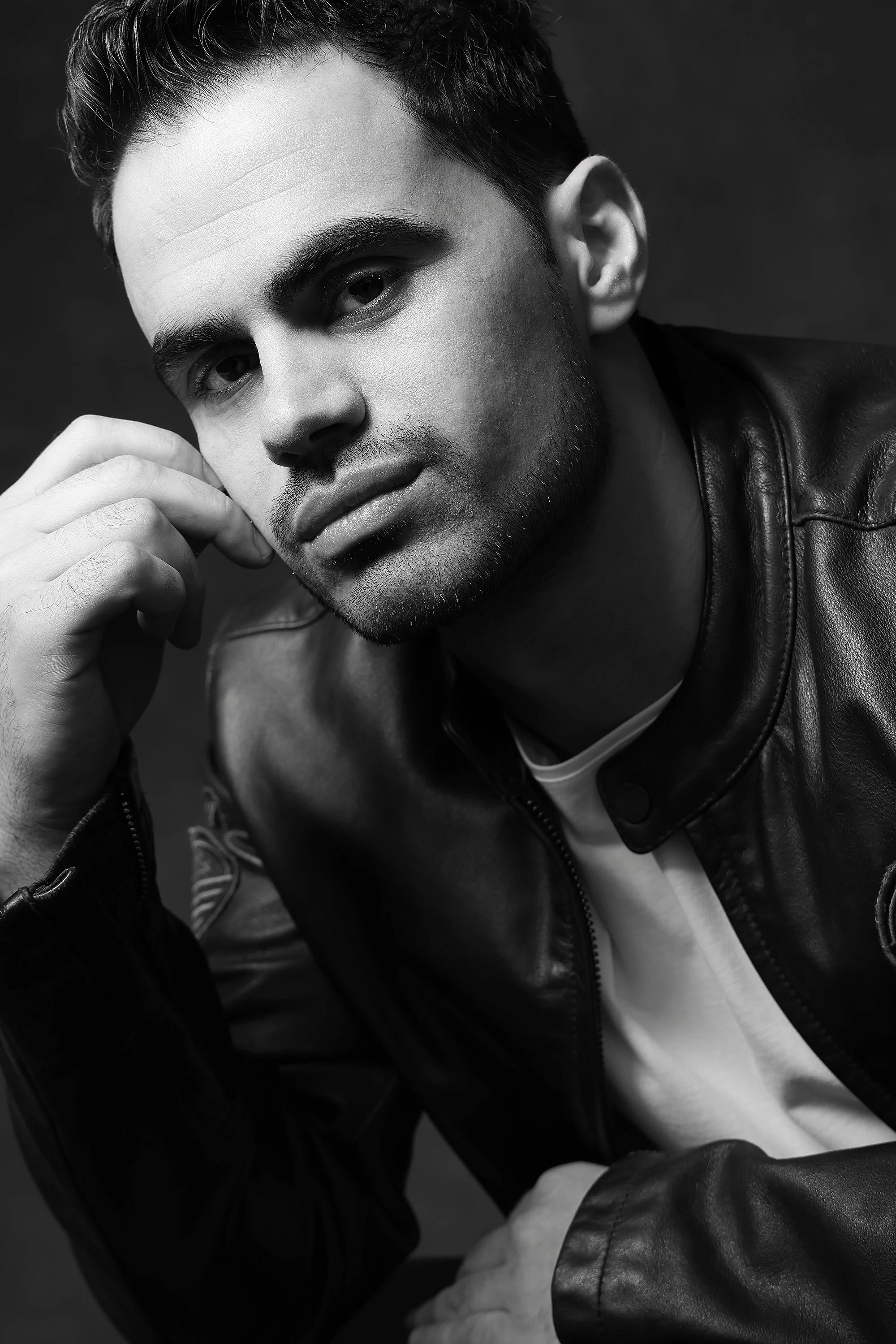 Best acting headshots in Los Angeles by Kenneth Dolin Photography, specializing in theatrical headshots for the top talent agencies in Los Angeles, headshots on referral for  best acting teachers in Los Angeles, model portfolios, beauty photography a