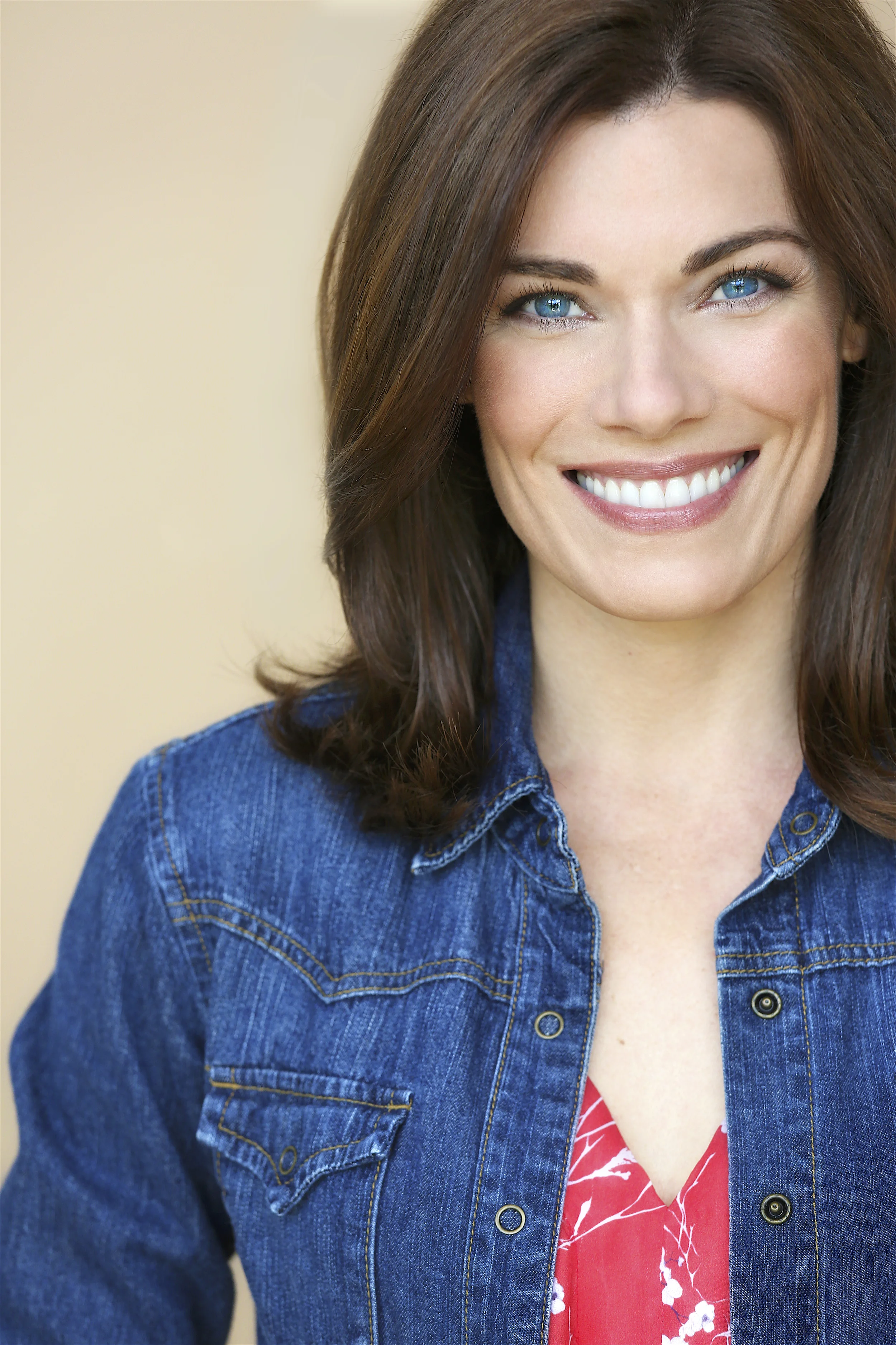 Stunning commercial headshots by Kenneth Dolin Photography, voted best headshot photographer in Los Angeles. Theatrical headshots, commercial headshots, realtor headshots, corporate headshots, lifestyle photography and photography for brands. Best ac